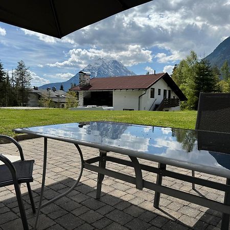 Alpenmond Appartment Halbmond Leutasch Exterior foto